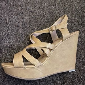Tan American Rag Wedges